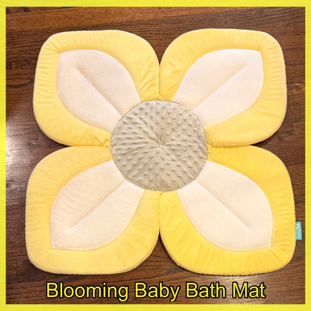 🌻BLOOMING BABY ~ Baby Bath Pad / Baby Bath Seat ~ Yellow Cream Flower Bath Mat